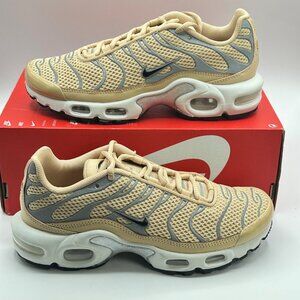 Women's Nike Air Max Plus TN  Sesame Silver Black Tuned Air FV8480-200 Size 6